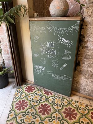 100% vegan 🌱.  at Santa Vegana in Barcelona