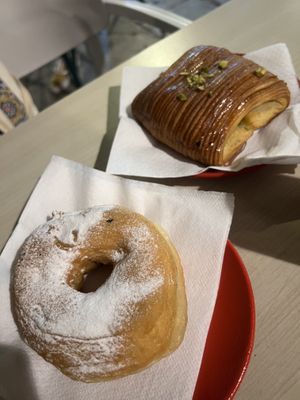 Donut and pistachio   at Santa Vegana in Barcelona