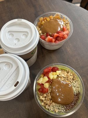 coffees, coffee cake smoothie bowl, green machine smoothie bowl  at BARE Blends in Saratoga Springs