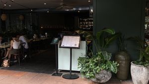 Entry  at Ma Pa Me in South Brisbane