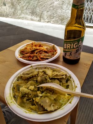 Bon tracte i amabilitat,amb això ja estic contenta...el formatge de cigrons brutal 🙌🏻 at Vegan Come Koala in Pisa