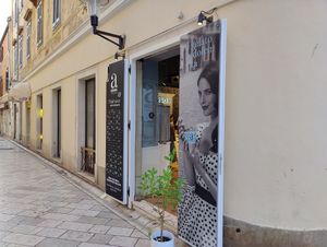 Outside view at Aroma Gelato Boutique in Zadar