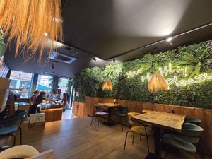 Interior at Hawaiian Poke Bowl in Bruges