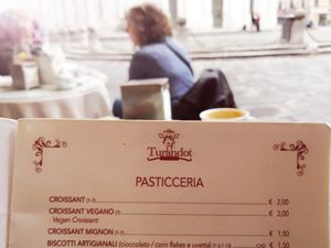 Croissant vegano 😊 at Caffeteria Turandot in Lucca