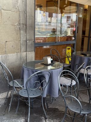 Outside   at Caffeteria Turandot in Lucca