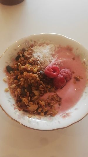 Smoothie bowl with homemade granola at Solar Sisters in Guildford