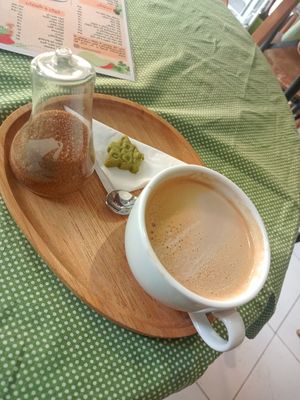 Cafe late and spinach cookie at Neda Vegan Cafe in Tehran