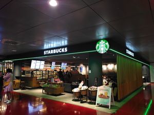  at BCN - Starbucks - T1 in El Prat De Llobregat