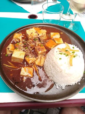 Tofu sauce tomate gingembre at Bamboo in Millau