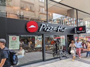  at Pizza Hut in Stuttgart