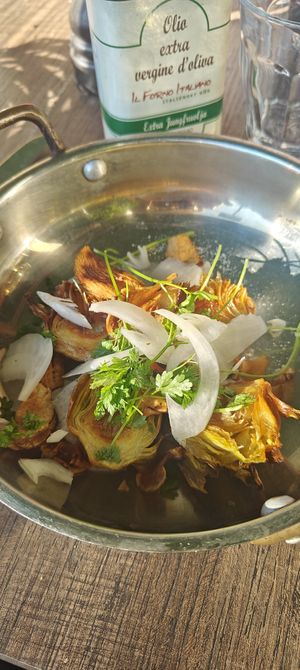 Starter: deep fried artichoke at Il Forno Italiano in Uppsala