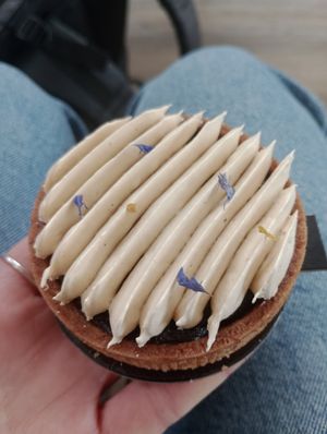 Pretty tart at Punch in Annecy