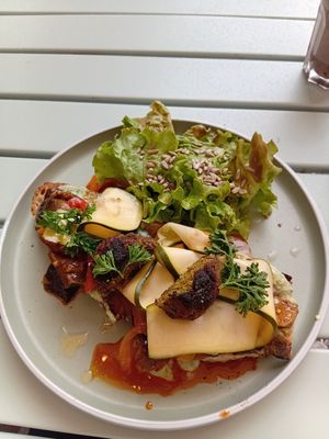 Falafel on toast at Punch in Annecy