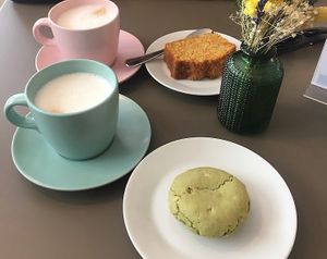  at Flora Lit in Paris