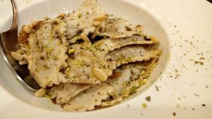 Raviolis de tofu at Al Born in Banyoles