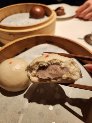 Taro buns at Din Tai Fung in Bellevue