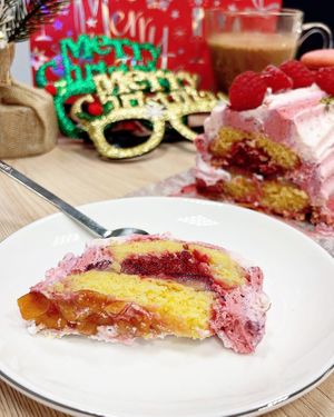   at Greendot Patisserie in Central Singapore