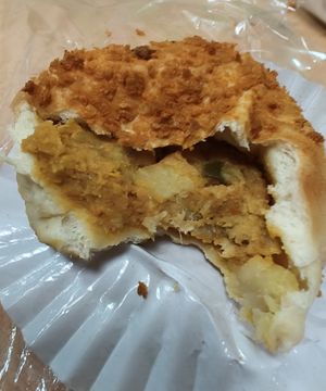 Curry bun ~ 8/8/24 at Greendot Patisserie in Central Singapore