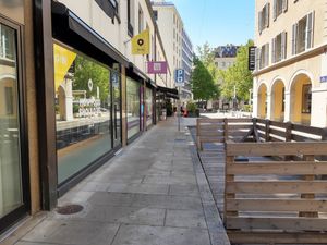 Outdoor seating (when not in use) at Qibi - Bergue in Geneva