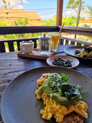 Juice and tea at Little Ripper Cafe in Tabanan