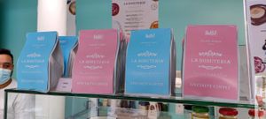 box at La Donuteria in Paris