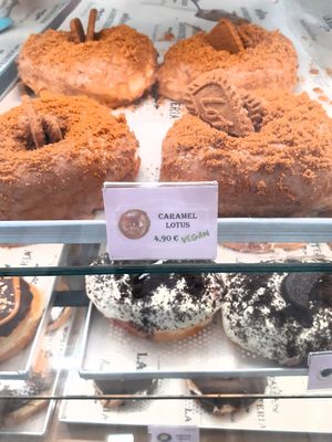  at La Donuteria in Paris