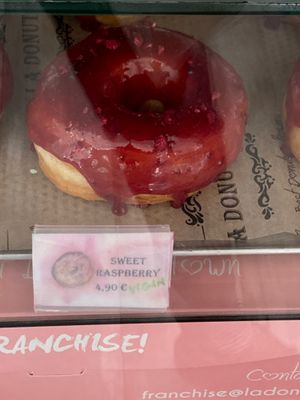  at La Donuteria in Paris