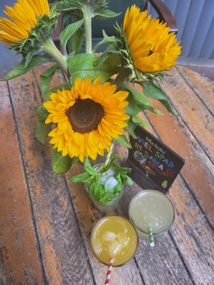 Unsere liebsten Erfrischer at SAHA - das Waldcafé in Hamburg