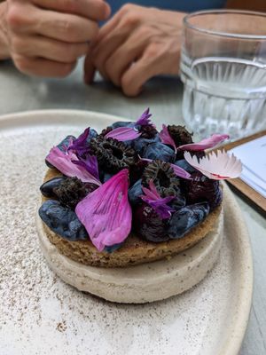 Gâteau moelleux, crème glacée, croquant chocolat pavot, camerises et chanterelles. at Ratafia in Montreal