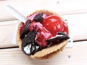 coconut/hibiscus ice cream, cherry ice cream, strawberry sauce, oreo cookies in vegan waffle cup at Hilda in Norden