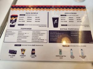 Menu at Oakberry - Via Caradosso in Milan