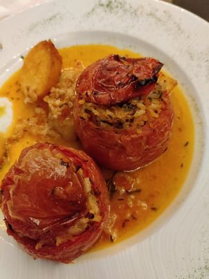  at Ouzeri in Santorini