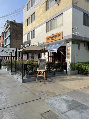 Afuera  at Jan Vegan Market in Lima