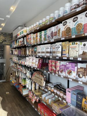 Muchas opciones  at Jan Vegan Market in Lima