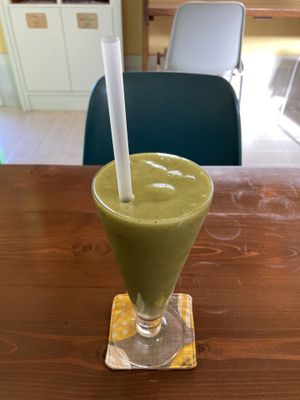 Green smoothie  at 2525 Homemade Cafe in Fujisawa