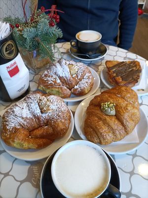   at Pasticceria Simi in Massa