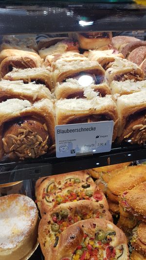  at Rischart am Hauptbahnhof U-Bahnhof in Munich