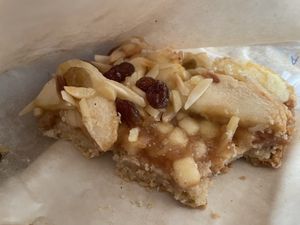 Apple-Datschie  at Rischart am Hauptbahnhof U-Bahnhof in Munich