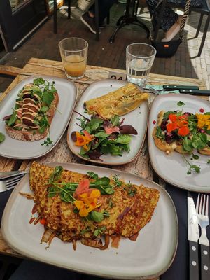  at Volkshuis Deventer in Deventer