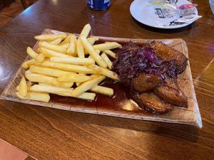 Seitan al oporto at Musgosu in Cangas De Onis