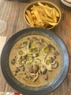 Mushroom pica pau with delicious chips   at The Green Affair in Cascais