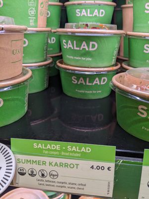 salads at EXKi in Merceuil