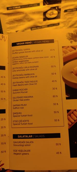 Vegan menu section at Restaurant Safran in Konya