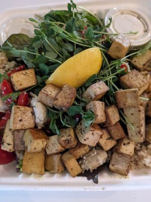 The Hearts Align salad with tofu at Rootbound in Sisters