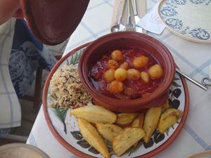 Greek dish made vegan

In the regular menu with beef


Stifado at Mama Sofia in Rhodes