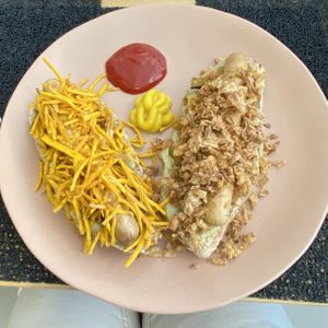 Deconstructed hotdog  at Half Arroba - Mercearia dos sentidos in Viseu