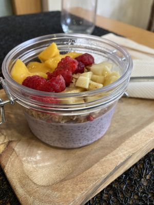 Blueberry chia pudding with fresh fruit. Delicious  at Half Arroba - Mercearia dos sentidos in Viseu