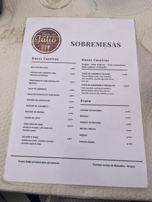   at Toca do Júlio in Colares