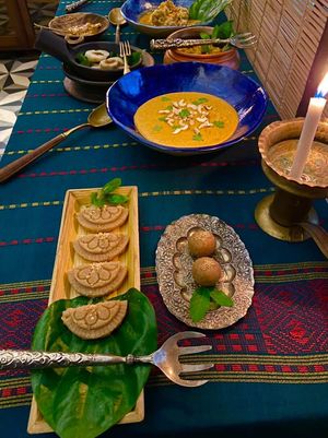 -Batatapuri 
-jeera polau 
-Tok begun 
-cauliflower korma
-semolina Halwa 
-sagoo kheer cooked in coconut creame 
  at Shanchayita in Dhaka