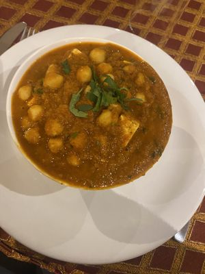   at Curry House  in La Paz